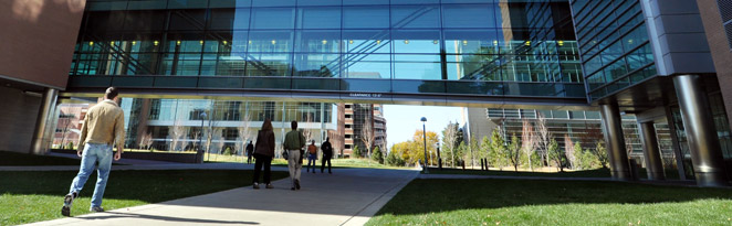 Students on Anschutz medical campus